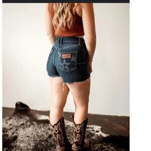 Wrangler High Rise‎ Retro® Bailey Shorts sz 29